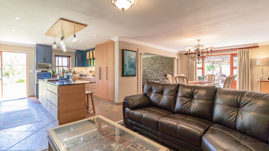 4 Bedroom Property for Sale in High Riding Country Estate Western Cape